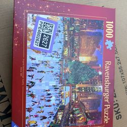 Ravensburger 1000 Piece Jigsaw Puzzle Ice Skating City Scene