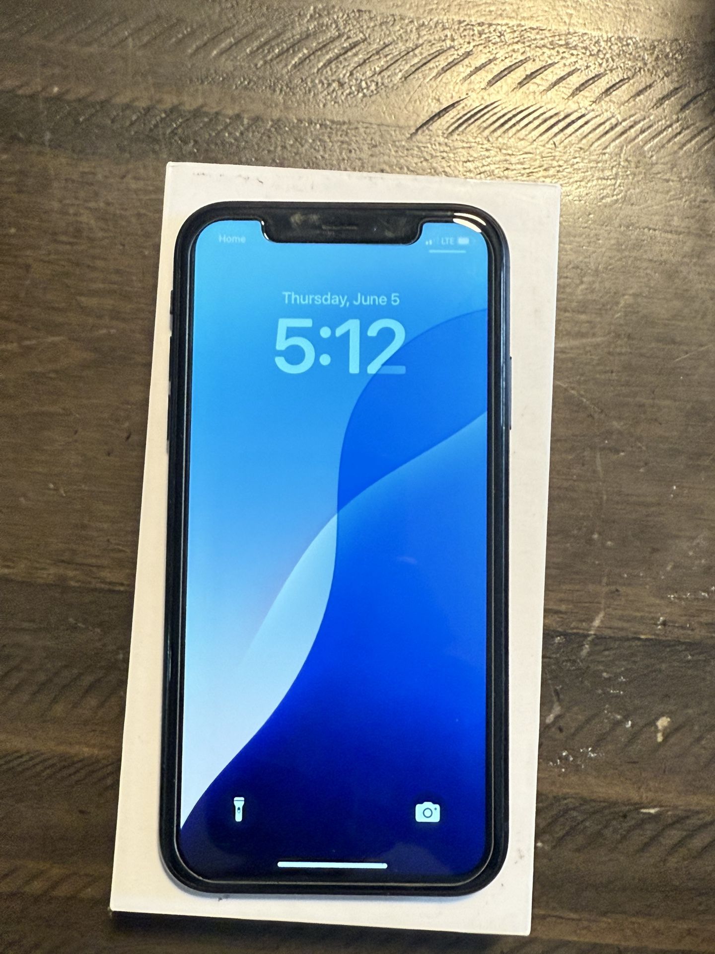iPhone XR