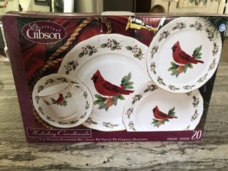 Holiday Cardinal Dish set