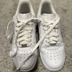 Nike Air Force Ones (women’s 7)