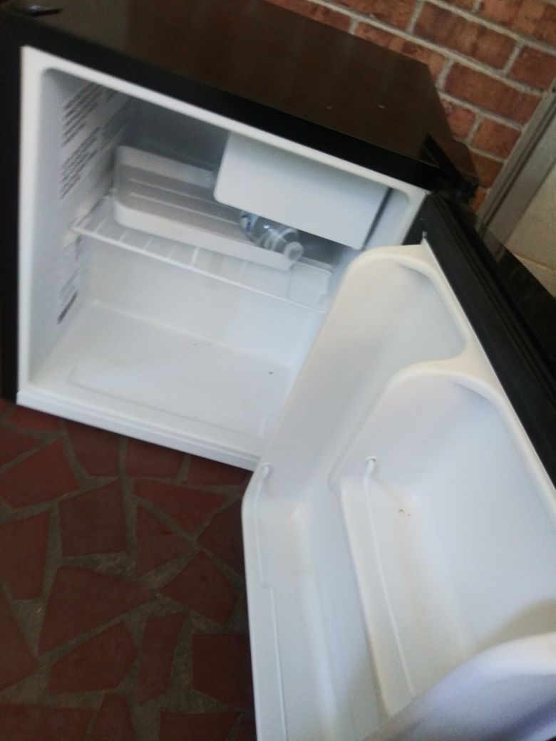 Mini Refrigerator