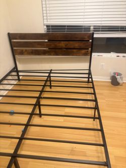 $80 Full Size Black Metal Bed Frame With Rustic Wood Headboard