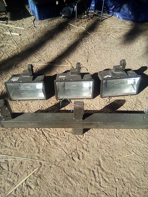 Stadium Lights With Mount