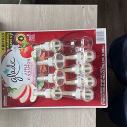 Glade PlugIns Scented Oil Refill, Essential Oil Infused Wall Plug In (8ct.)