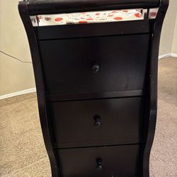 Diapers Changing Table