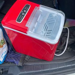 Ice Maker