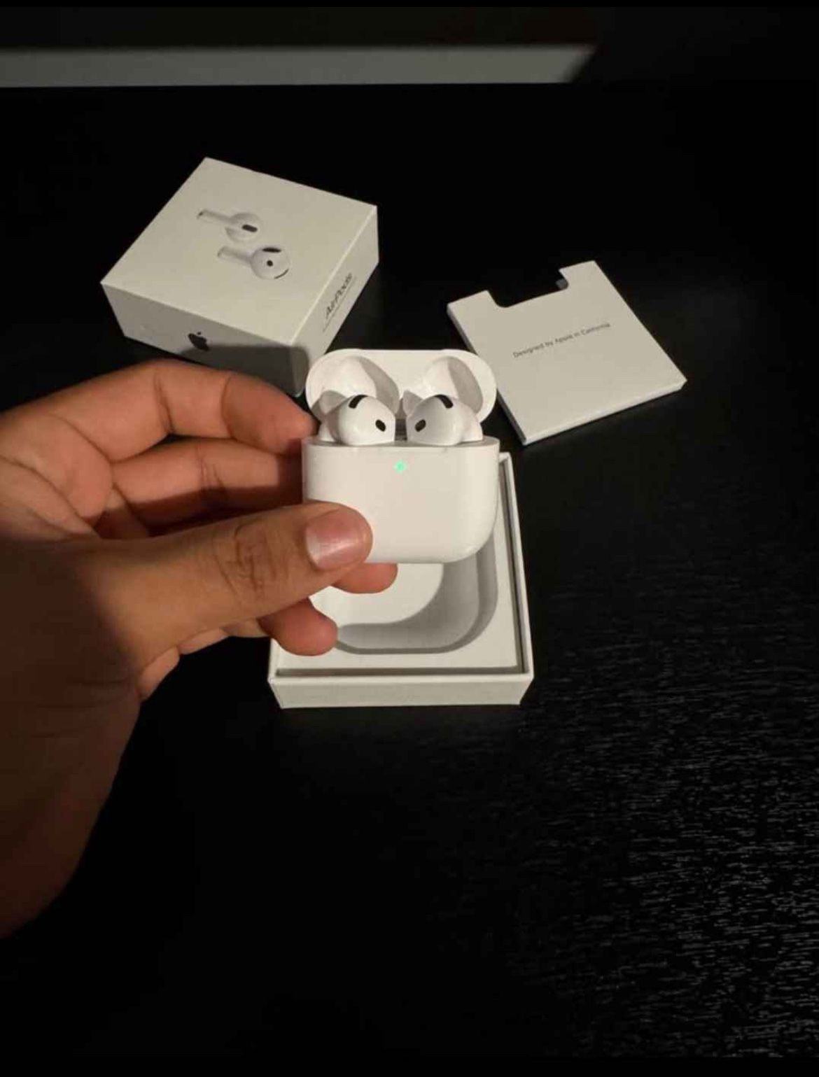 Apple AirPods 4 With Active Noise Cancellation