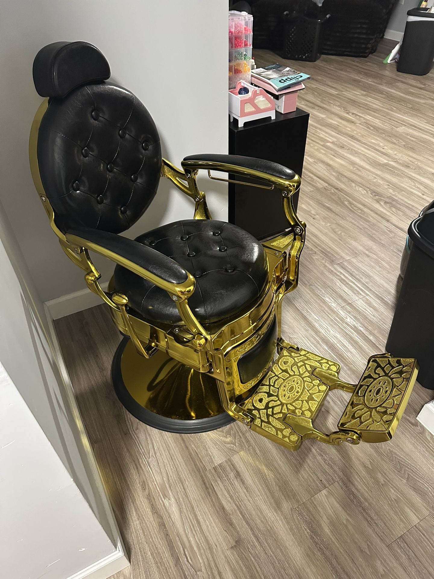 Barber Salon Chair