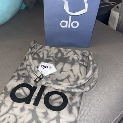 Alo Camo tote Bag 