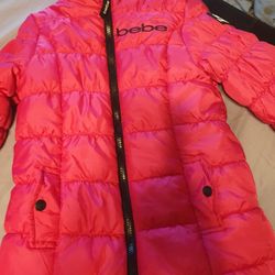 Warm , IN Great Condition  Praticly New Fushia Color Pink Wth Black Size 7/8