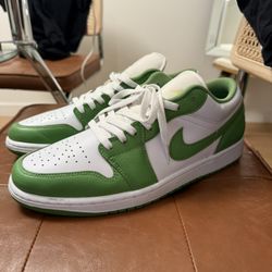 Men’s Nike Shoe 