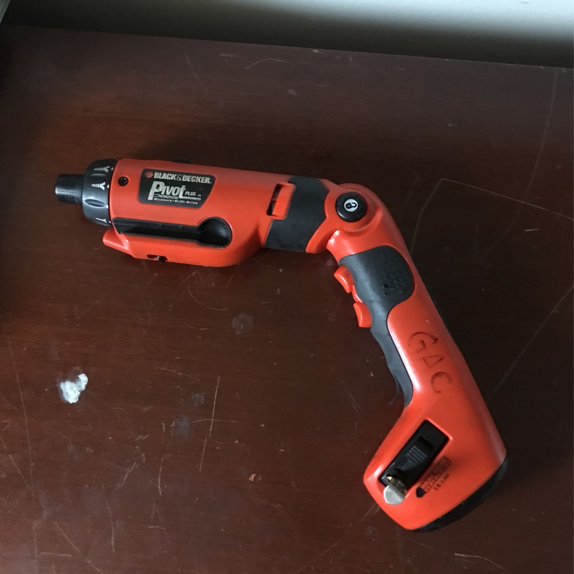 Black&decker Pivot Plus Drill