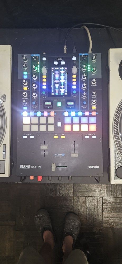 Rane 72 Mixer