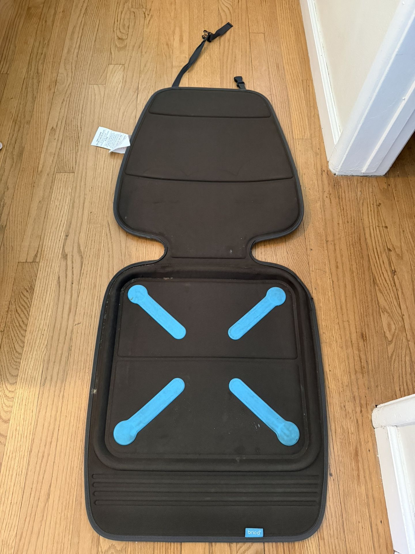 Munchkin Car seat protector