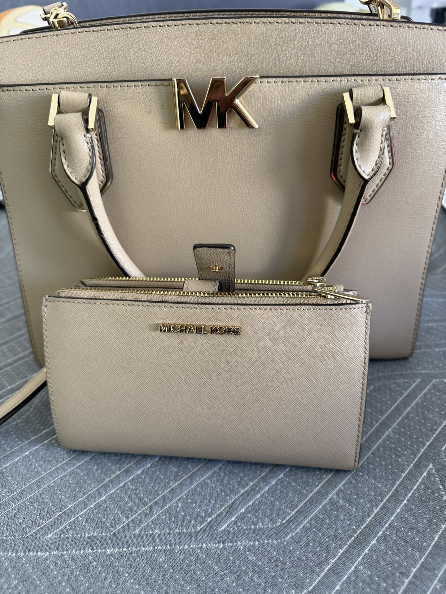MK Purse And Wallet