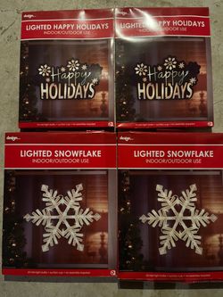 Lighted Holiday Window Decorations