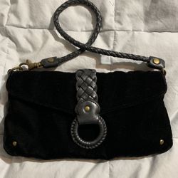 MICHAEL KORS BLACK VELVET CLUTCH (like new)