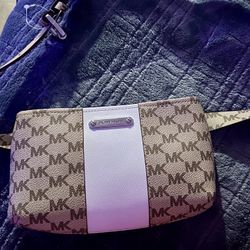 Michael Kors Clutch ~ NWT