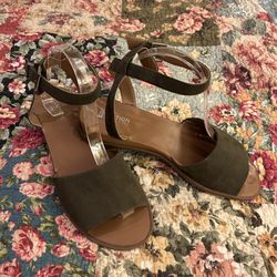 Reaction by Kenneth Cole • “Jaymee” Sandals