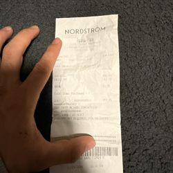 Burberry Converse Used. Size 9