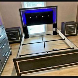 LED Gray Panel Bed Lodanna 💥 Bedroom Queen Size Panel Bedroom Set ✔️ Delivery Available ✅