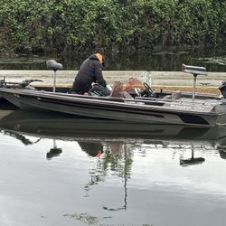 88 Ranger 375v Bass Boat 