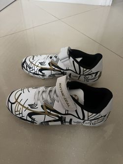 Soccer Shoes With Cleats