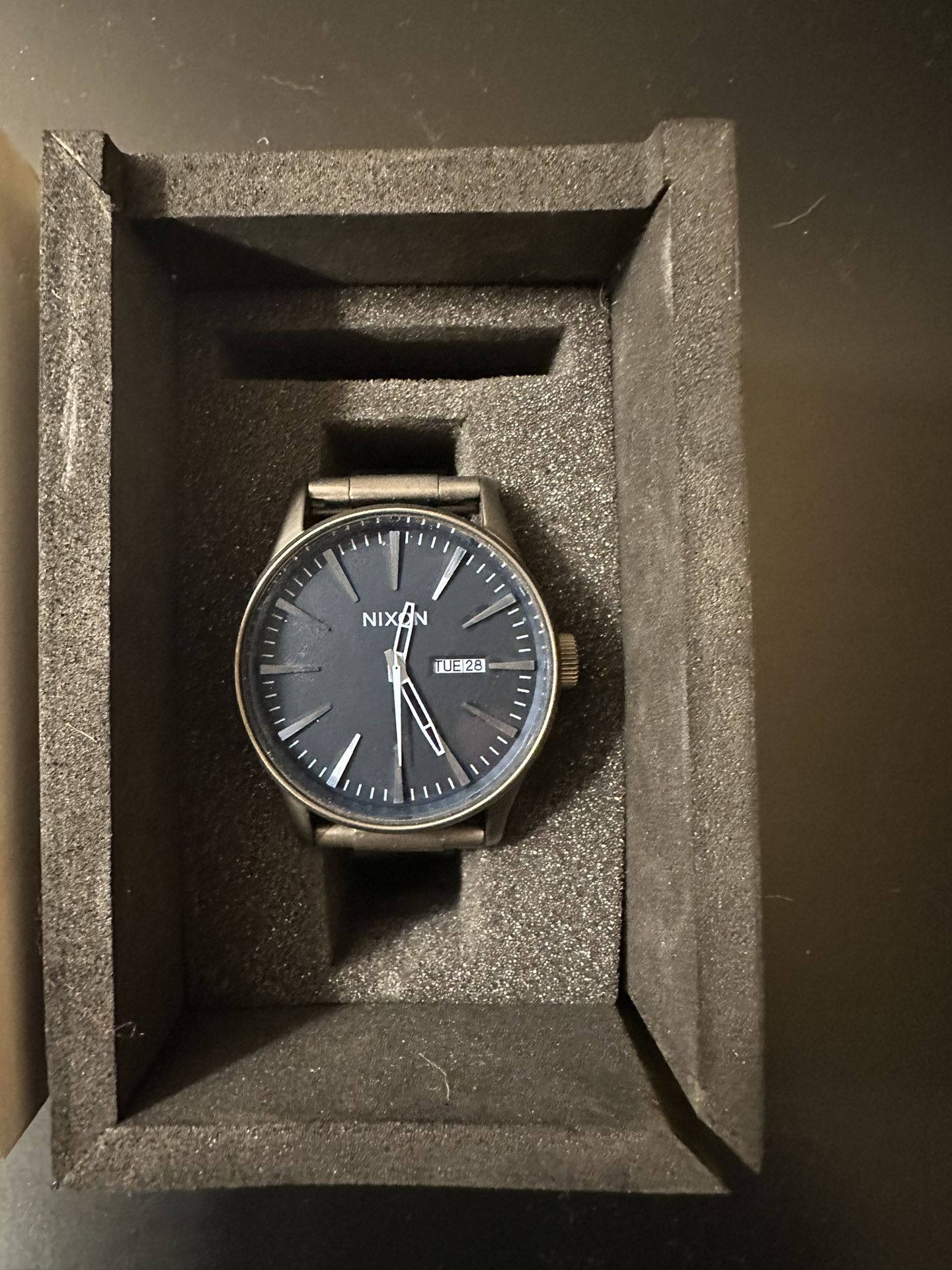 Nixon Watch