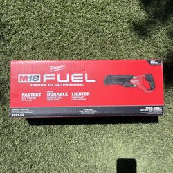 Milwaukee M18 FUEL SAWZALL Recip Saw (Tool Only)