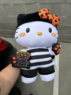Hello Kitty Cat Burglar