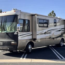 2002 Country Coach “Mystique” 350HP Diesel Pusher 36’ RV W/ 2 Slide Outs 
