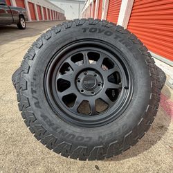 18s Ford F150 expedition method matte black wheels Rims Rines on Toyo Tires 6x135