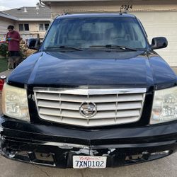 2003 Cadillac Escalade