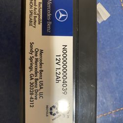 Mercedes Gla250 Aux Battery 