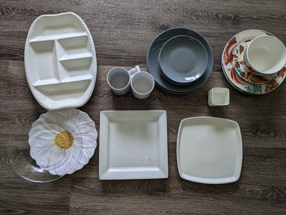 Mix and match dining table set