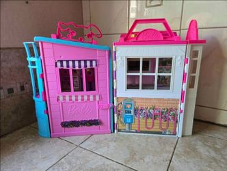 Barbie Fold-Out Portable Playsets