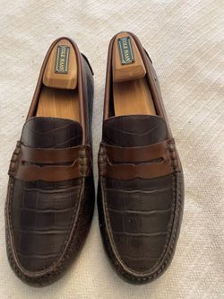 Cole Haan driver shoes. Size 8