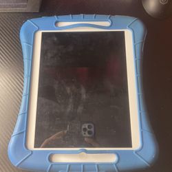 Ipad 3rd generation (For parts)