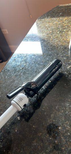 Curling Iron
