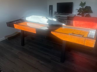 Shuffleboard Table with Black Legs 12ft