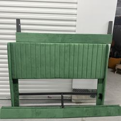 Queen Green Velvet bed With Box Spring And Queen Mattress 
