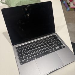 macbook air m3 2024