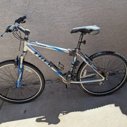 Men's Trek Bike