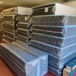 🛍️ Black Friday Mattress Sale – Queen Size 10” | Brand New | Top Comfort | Fast Delivery 🚛 | All Sizes In Stock!