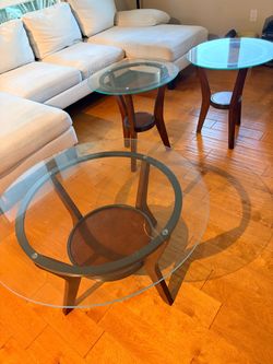 Fire Sale- Set of 2 side tables &1 matching coffee table