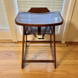 Old Dominion Wood High Chair With Tray Walnut