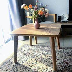 IKEA Lisabo Coffee Table - Beautiful Birchwood & Ash Side Table/End Table/Nightstand 
🌳