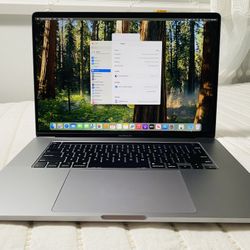 MacBook Pro 16” (2019) – Intel Core i7 / 32GB RAM / 512GB SSD – Model A2141 - Pristine 