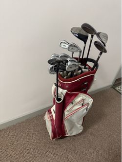 Complete Ladies Golf Set: Driver, Wood, Hybrid, Irons, Wedge Putter, bag, Ect.