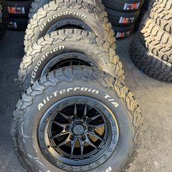 Vendo Un Set De Rines Nuevos Con Llantas Marca BFgoodrich ✅📞💥